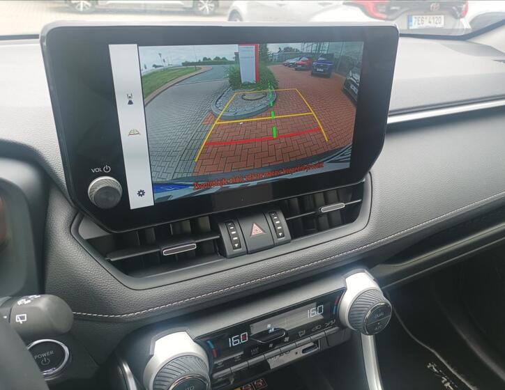 Toyota RAV4 16