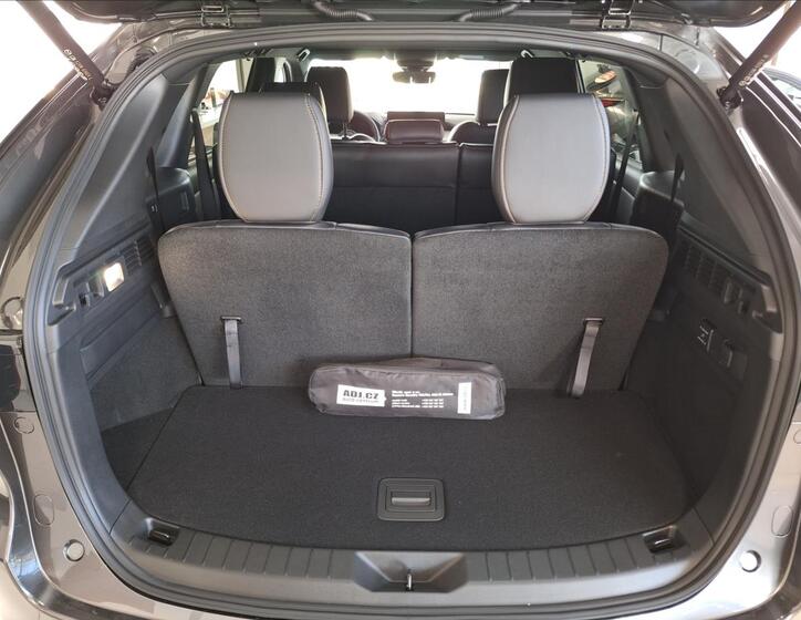 Mazda CX-80 15