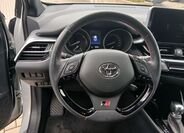 Toyota C-HR 18