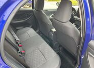 Toyota Yaris 16