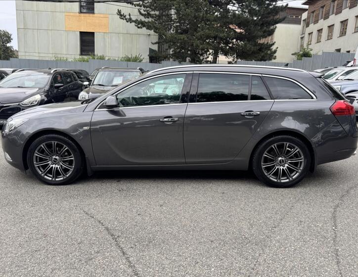 Opel Insignia 6