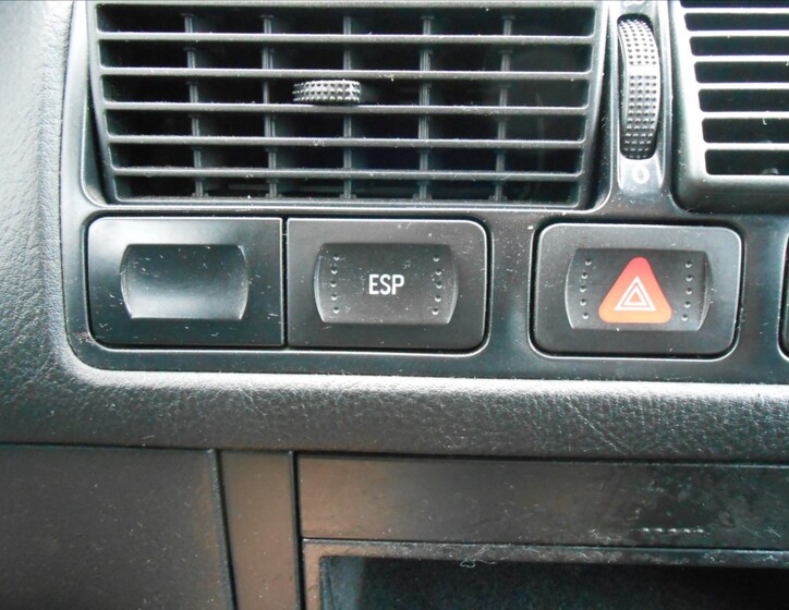 Volkswagen Golf 21