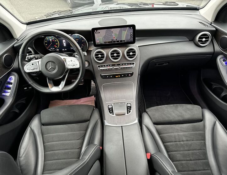Mercedes-Benz GLC 11