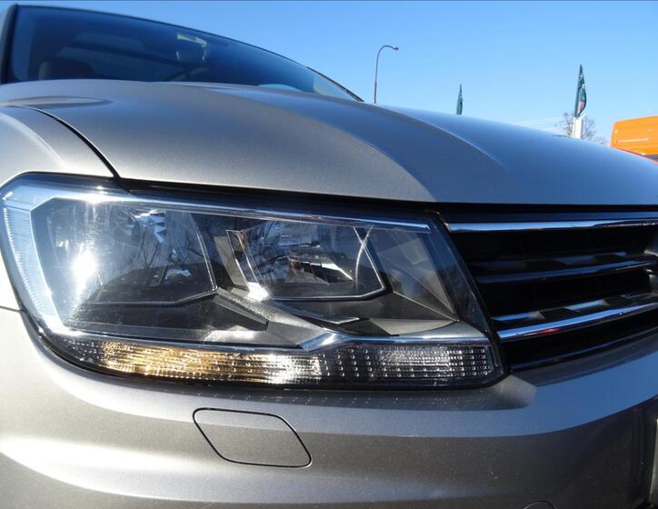 Volkswagen Tiguan 5
