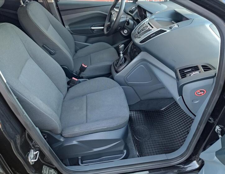 Ford Grand C-MAX 14