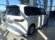 Volkswagen Multivan 2