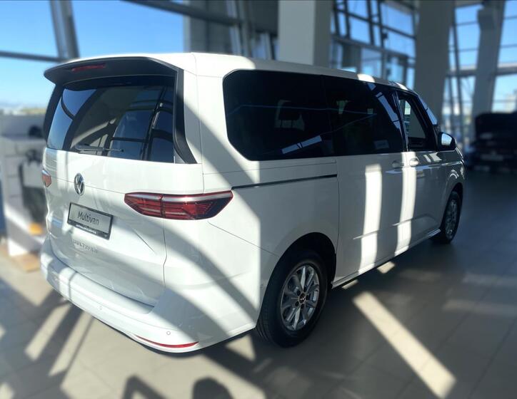 Volkswagen Multivan 2