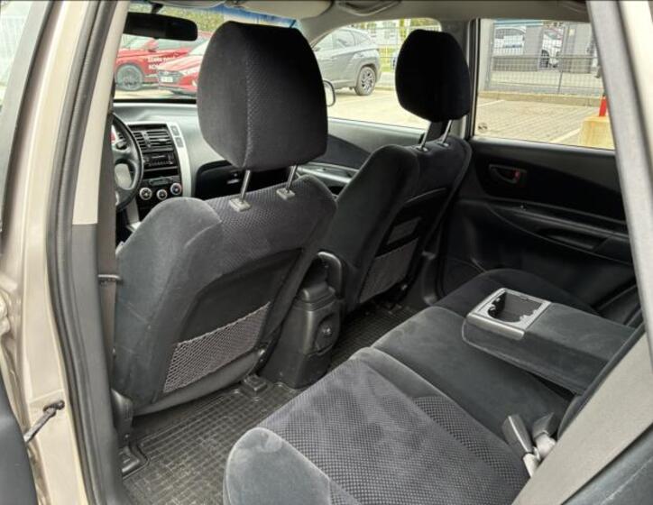 Hyundai Tucson 12