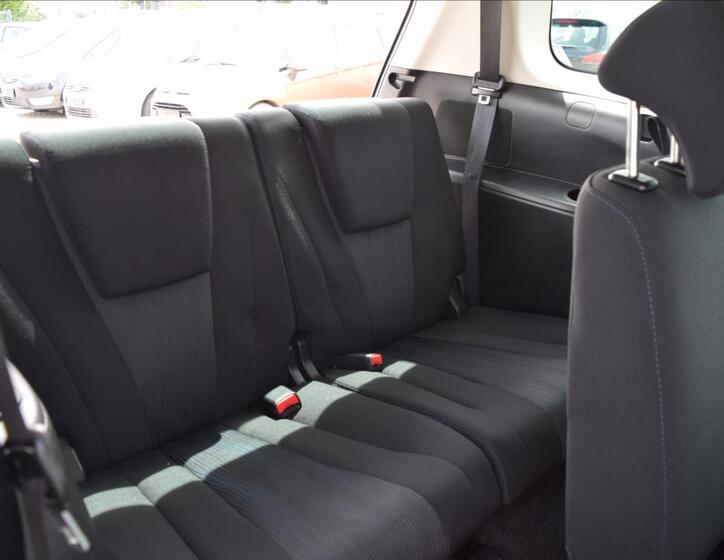 Mazda 5 22