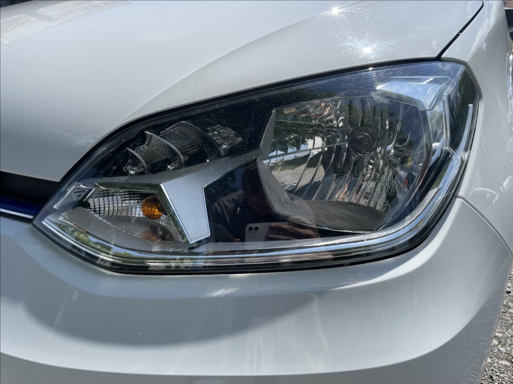 Volkswagen e-up!