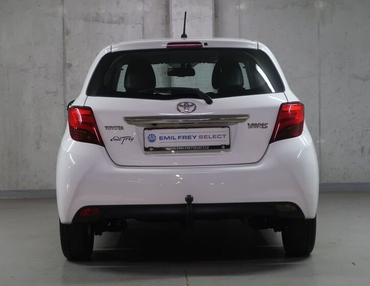 Toyota Yaris 6