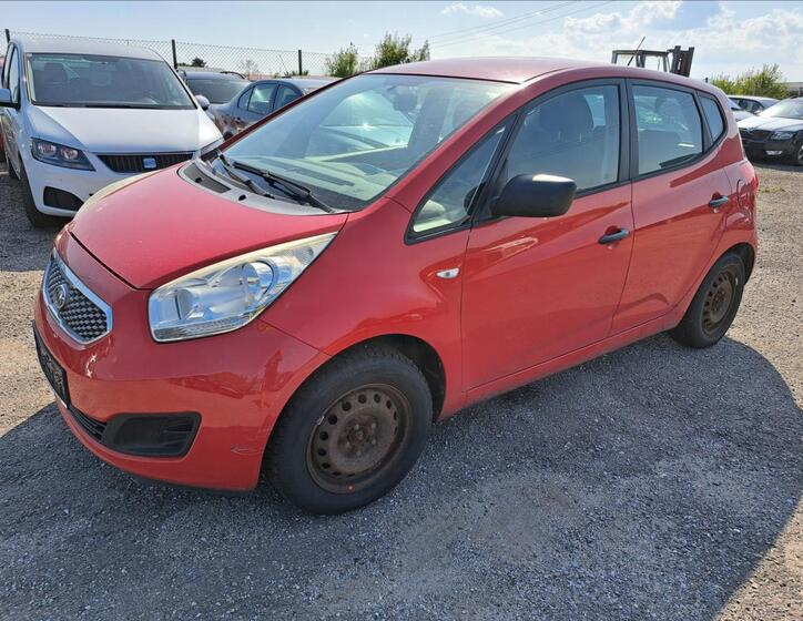 KIA Venga 17