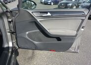 Volkswagen Golf 33