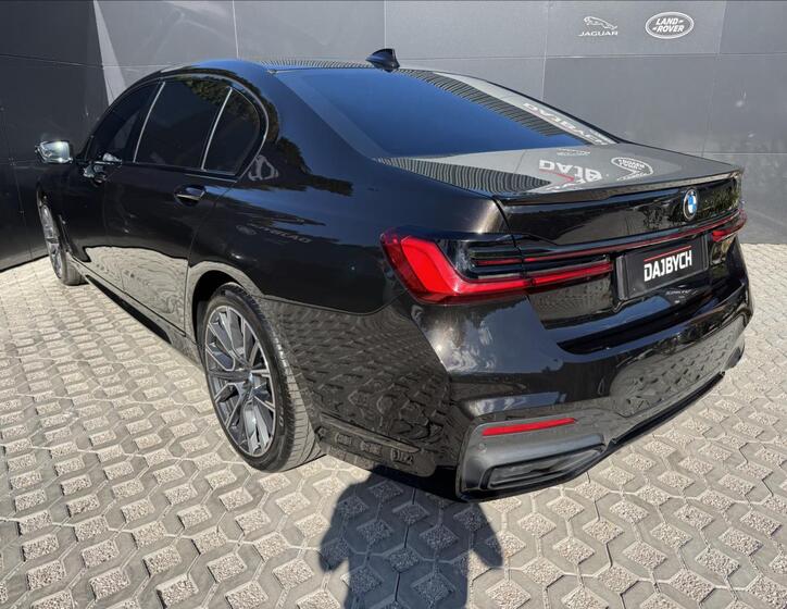 BMW Řada 7 6