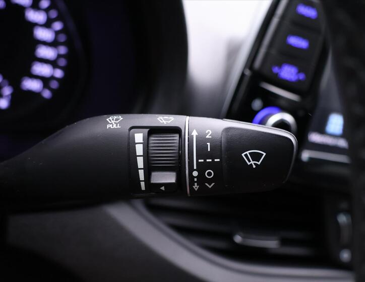 Hyundai i30 19