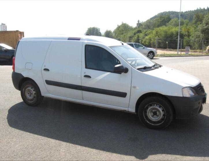 Dacia Logan 4