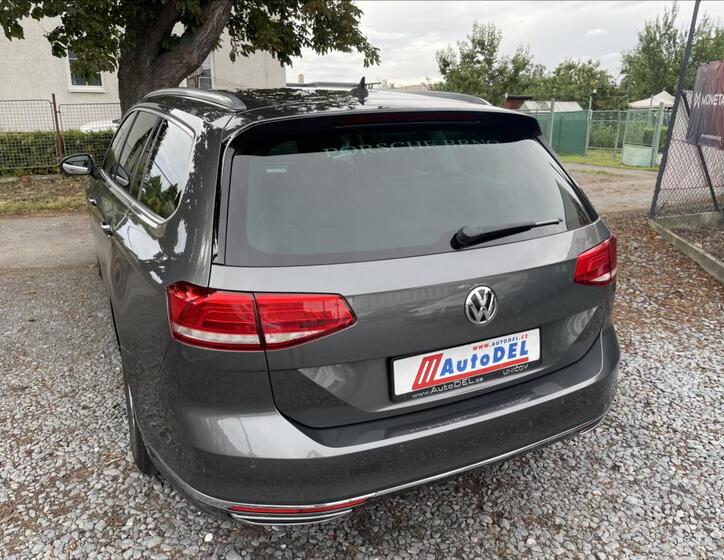 Volkswagen Passat 4