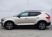 Volvo XC40 5