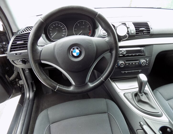 BMW Řada 1 23