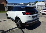 Peugeot 3008 8