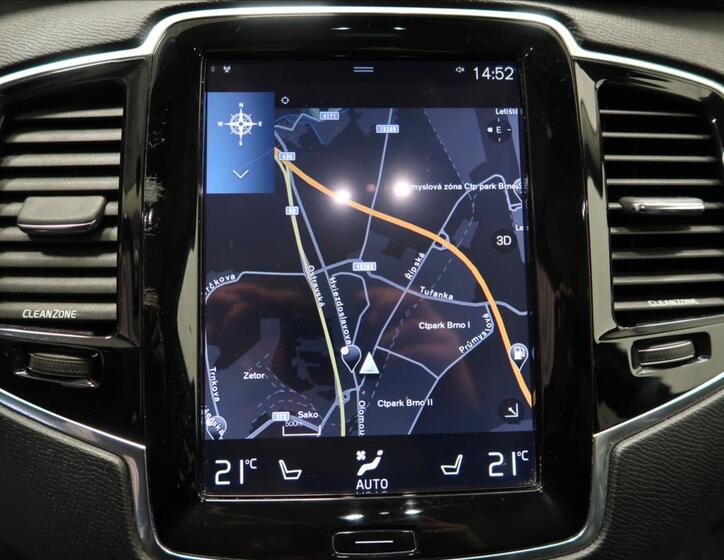 Volvo XC90 17