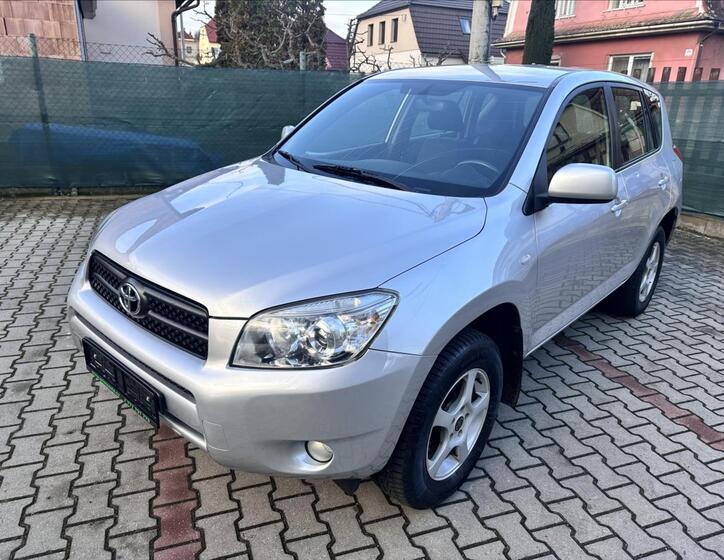 Toyota RAV4 9