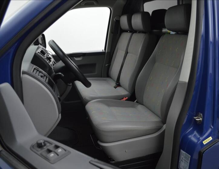 Volkswagen Transporter 18