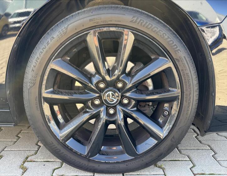 Mazda 3 10