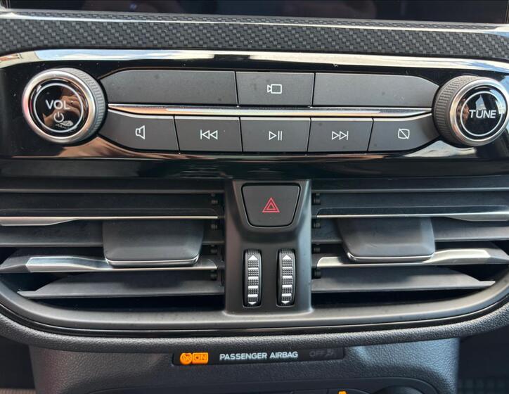 Ford Kuga 32