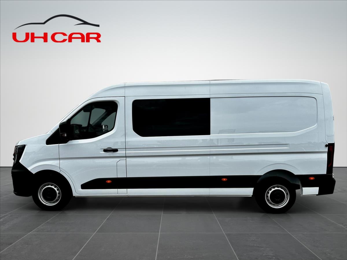 Nissan Interstar