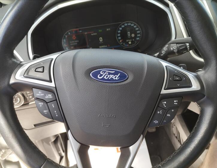 Ford Galaxy 15