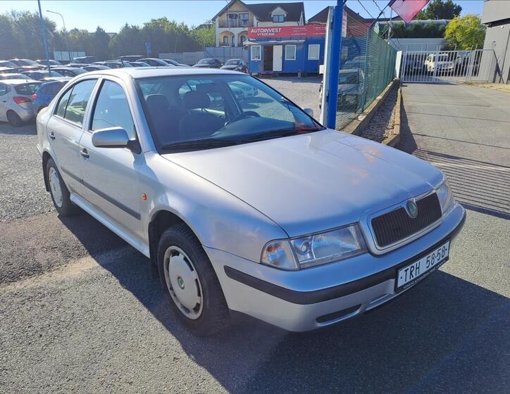 Škoda Octavia 2
