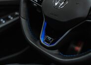 Volkswagen Golf 16