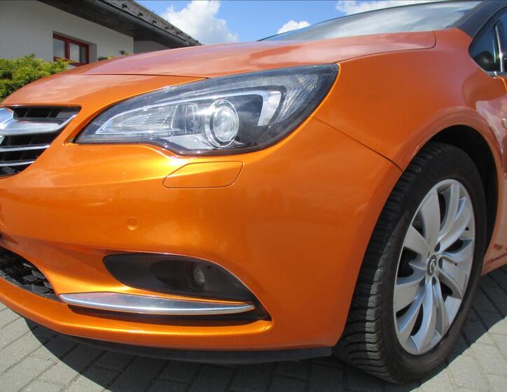 Opel Cascada 30