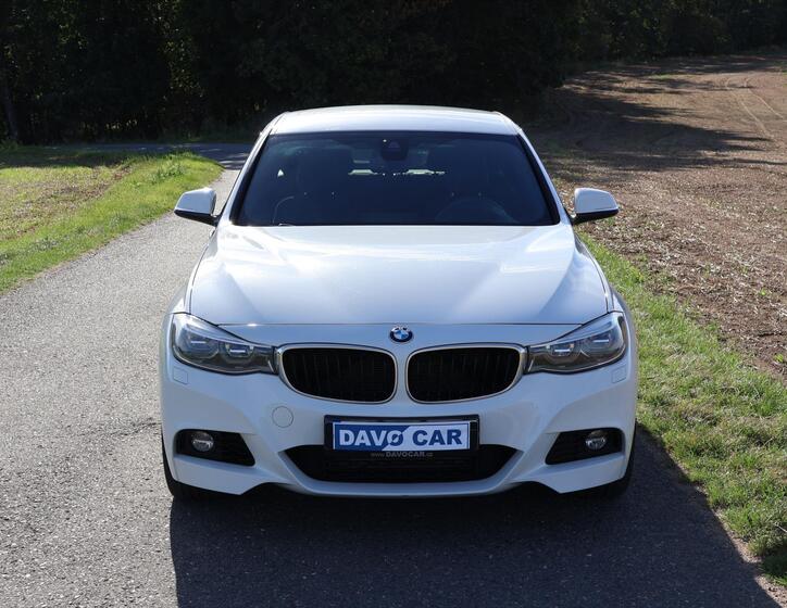 BMW Řada 3 2