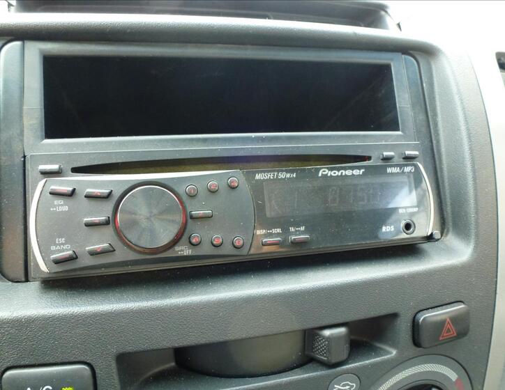 Toyota Hilux 38