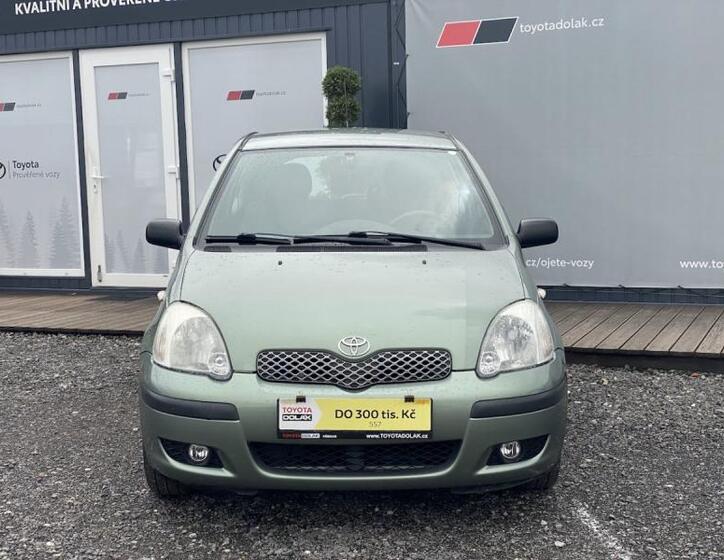 Toyota Yaris 2