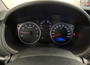 Hyundai i20 9