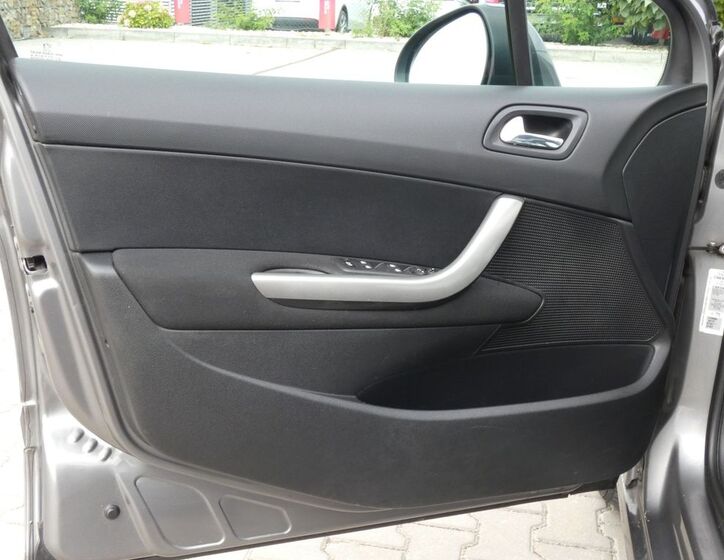 Peugeot 308 23