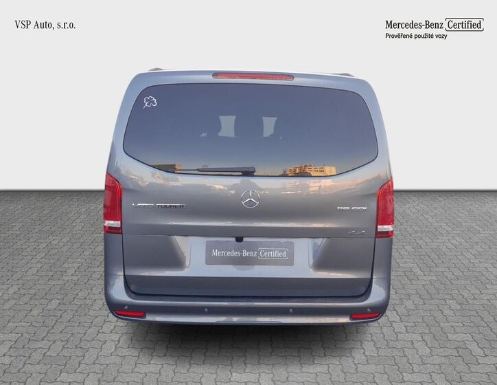 Mercedes-Benz Vito 4