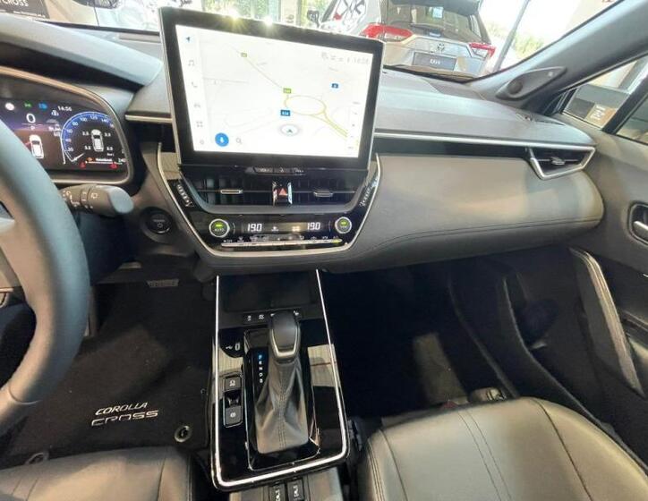 Toyota Corolla Cross 21