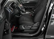 Ford S-MAX 9