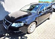 Volkswagen Passat 1