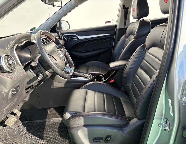 MG ZS 6