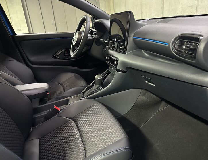 Toyota Yaris 13