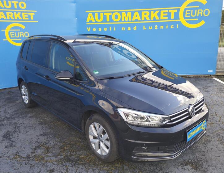 Volkswagen Touran 3