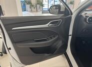 MG ZS 6