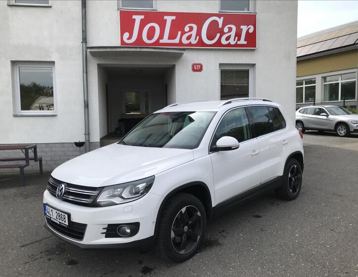 Volkswagen Tiguan 1