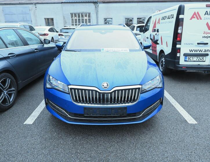 Škoda Superb 1