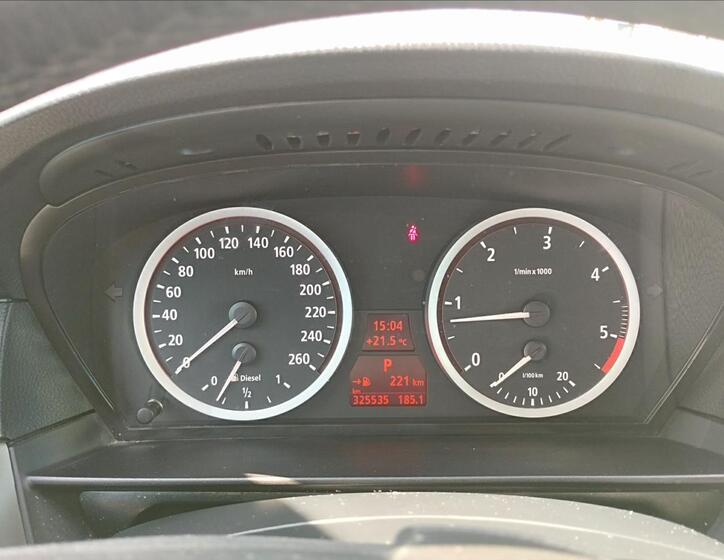 BMW Řada 5 11